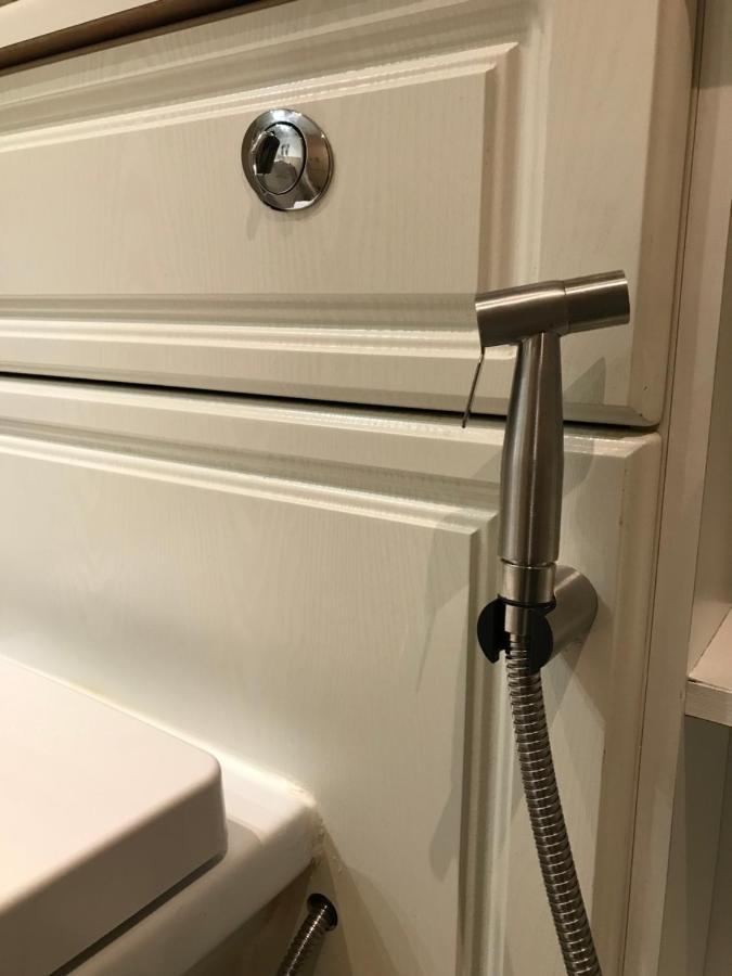 Key & Flowers - Kensington Residence 1 런던 외부 사진
